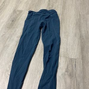 Navy blue athelta girl leggings size 8-10